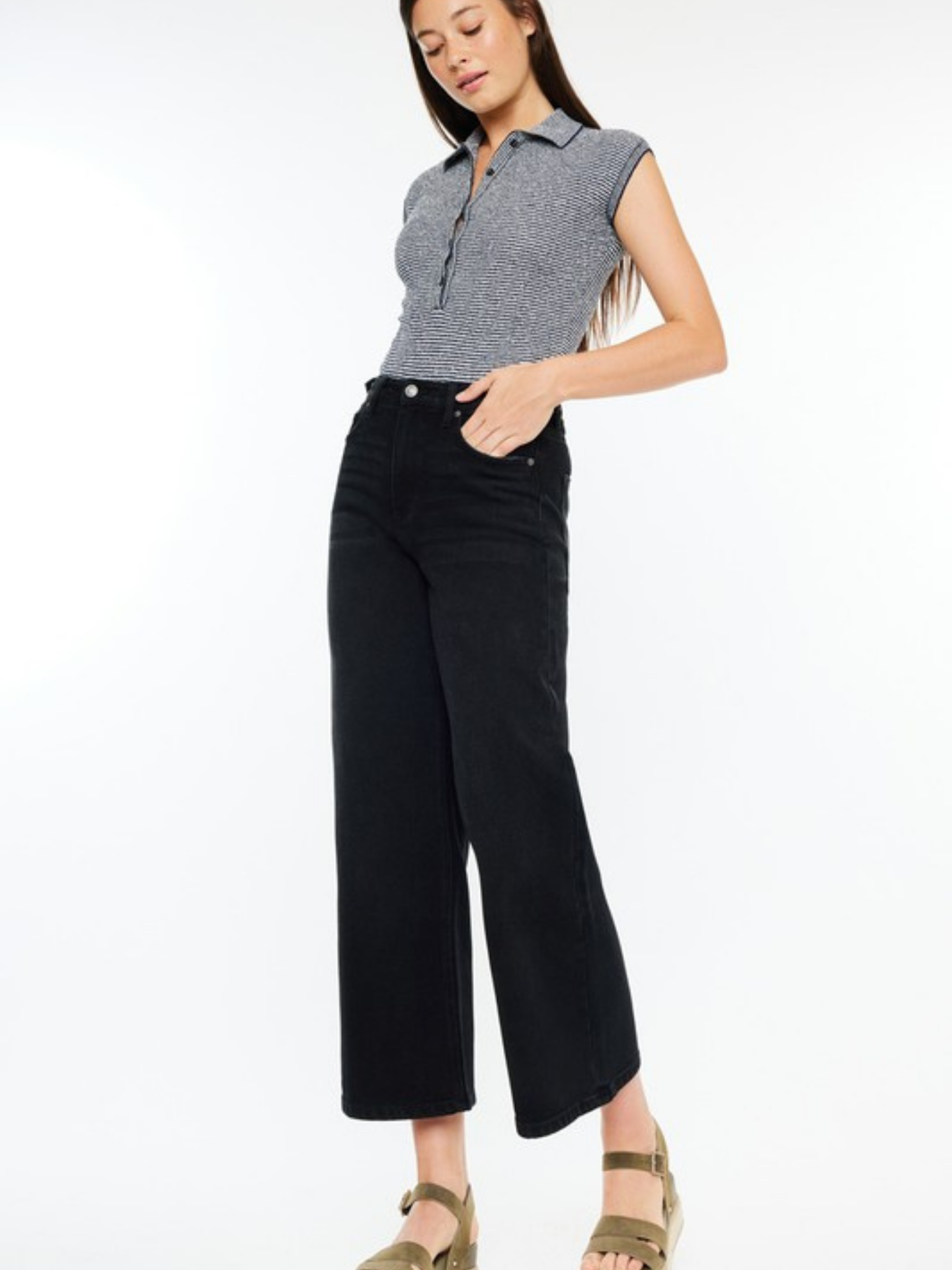 Black Wide Cropped Denim - Mimi & Rae