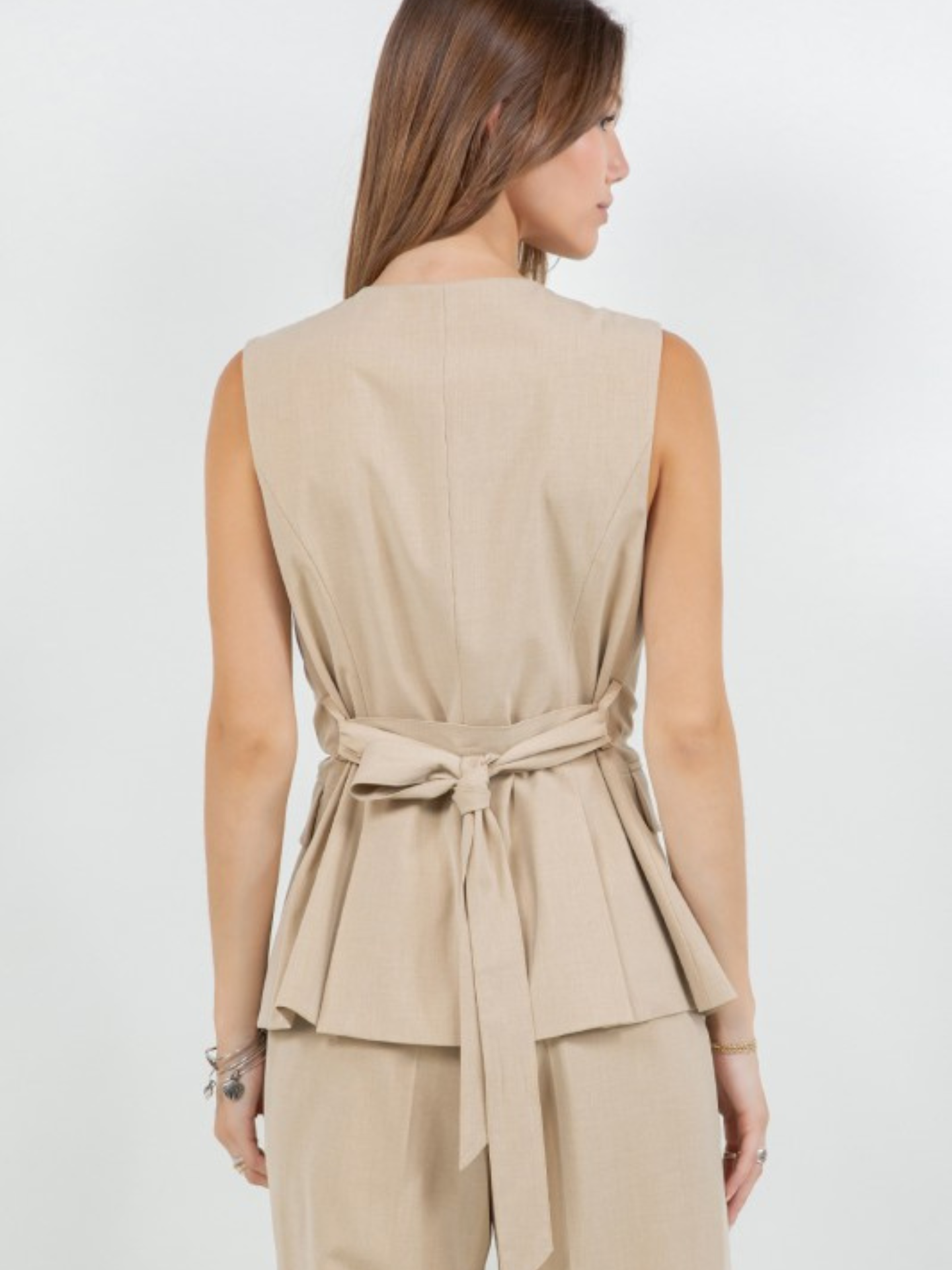 Adjustable Structured Vest - Mimi & Rae