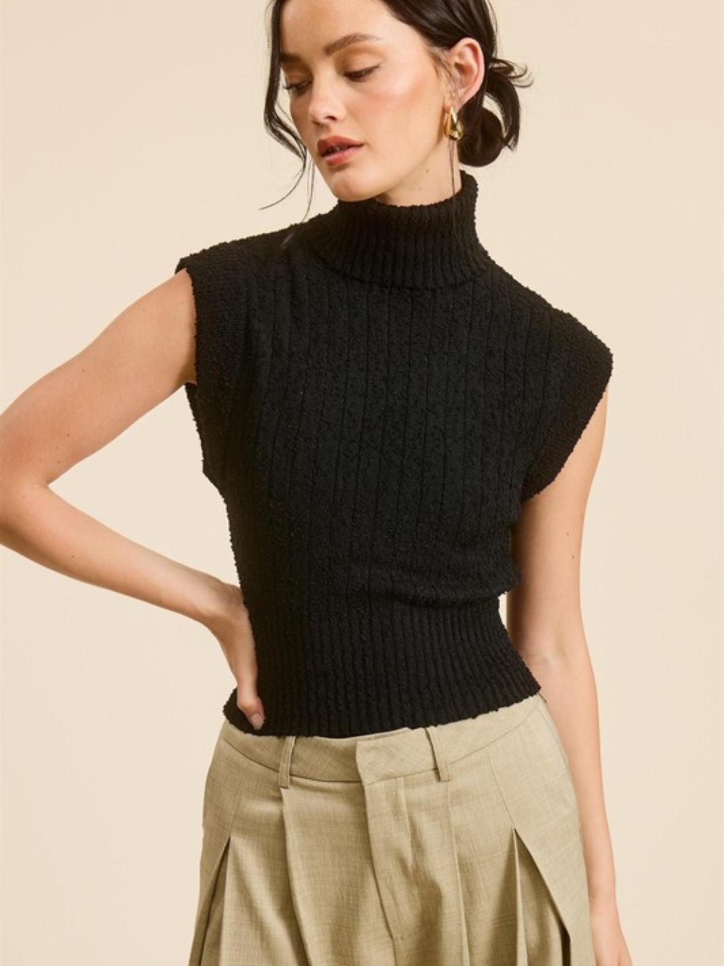 Sleeveless Turtleneck