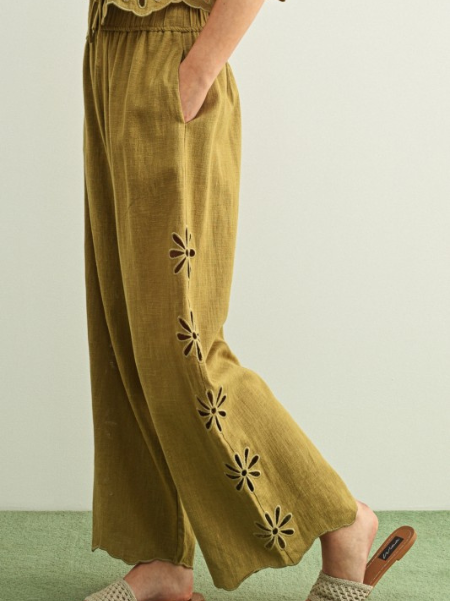 Peggy Embroidered Pant - Mimi & Rae