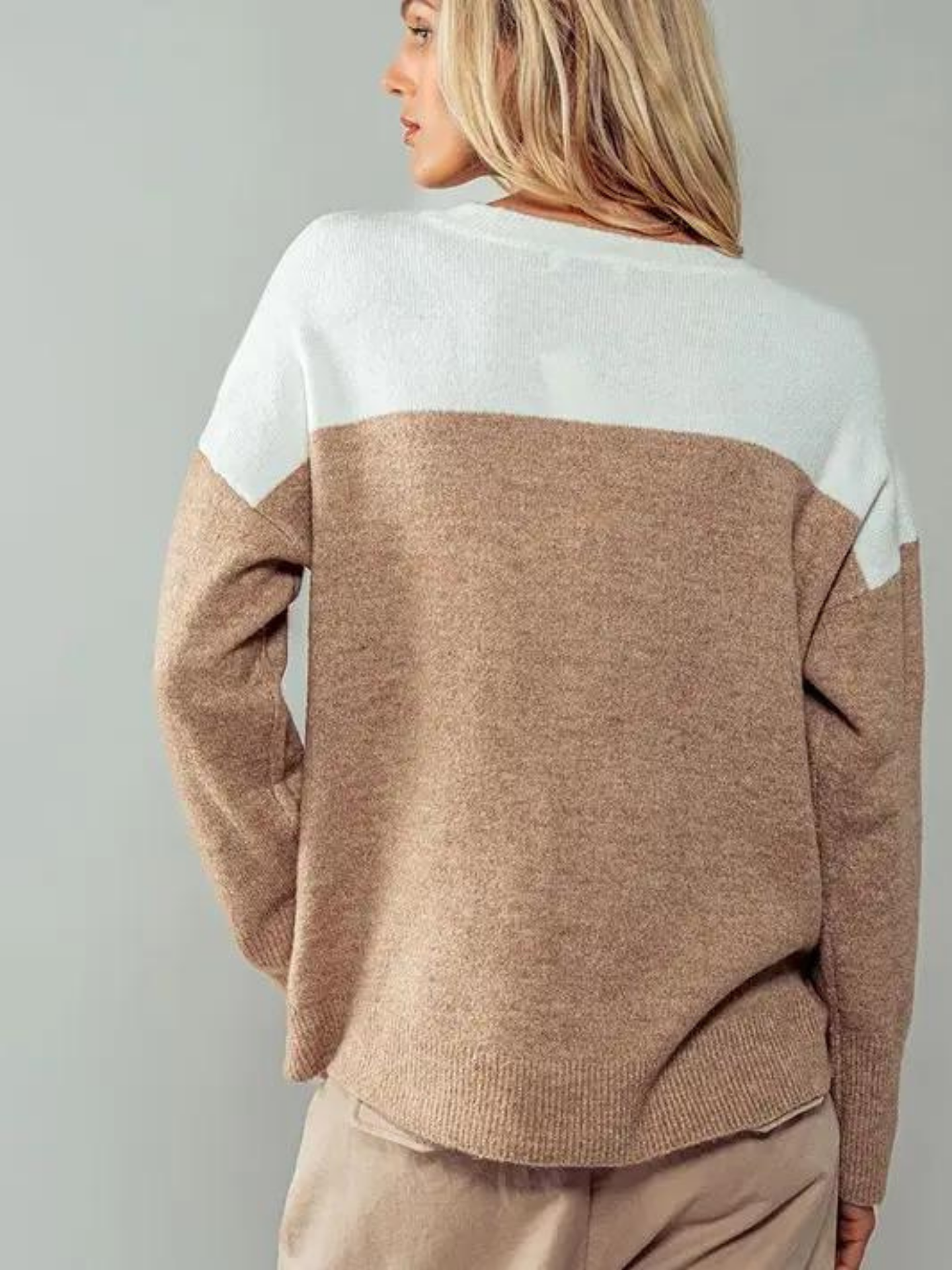 Color Block 2 Tone Sweater - Mimi & Rae