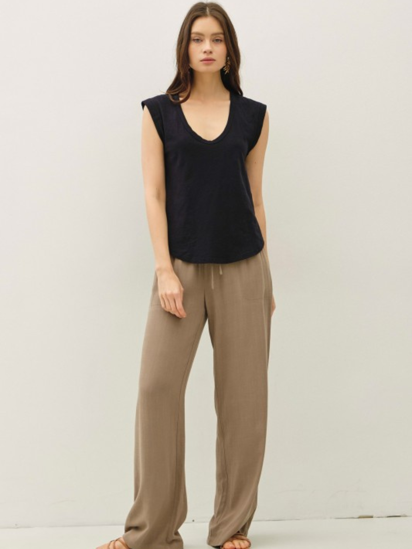 Annie Scoop Neck Tank - Mimi & Rae
