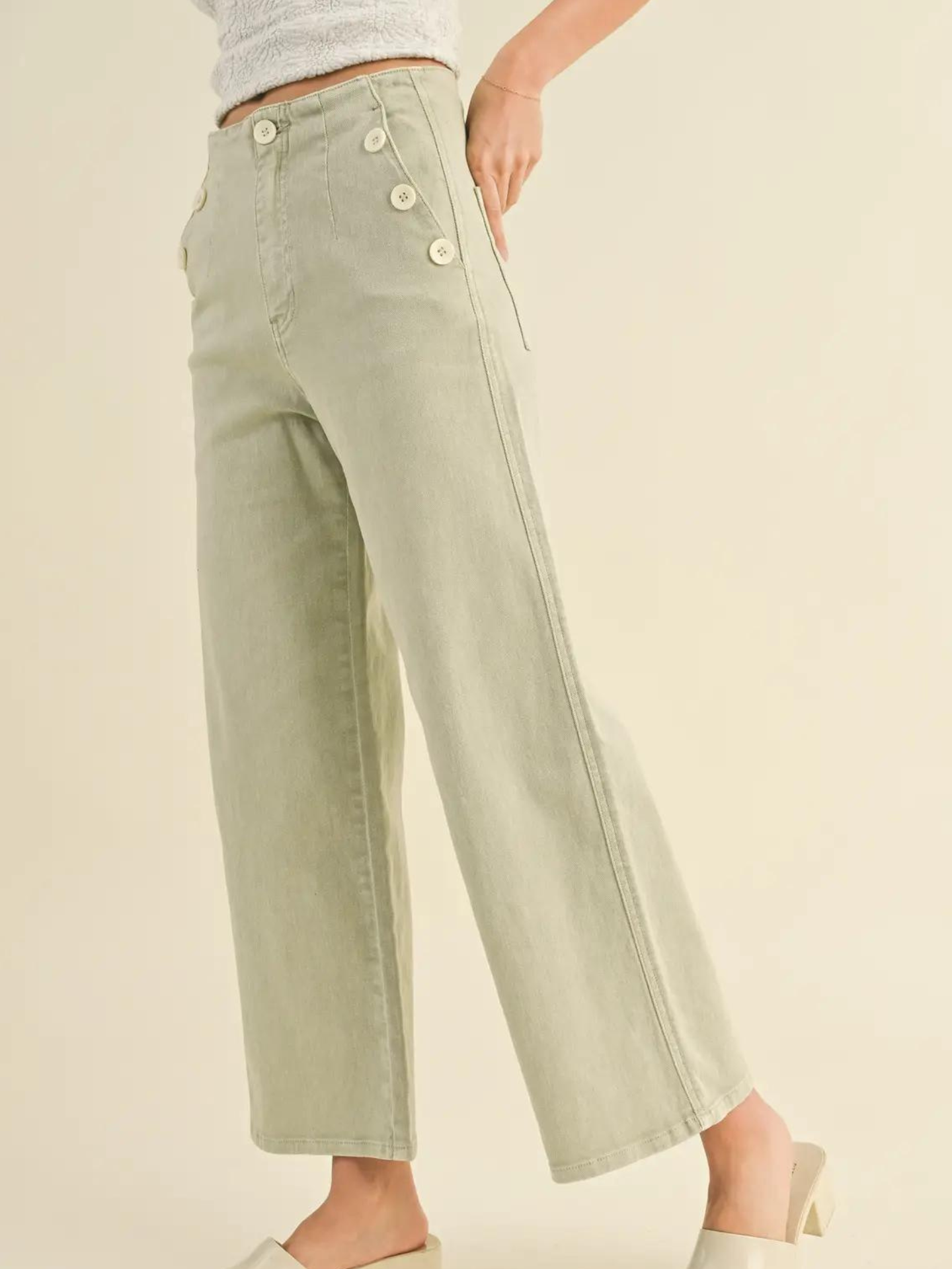 Sage Button Detail Jeans - Mimi & Rae