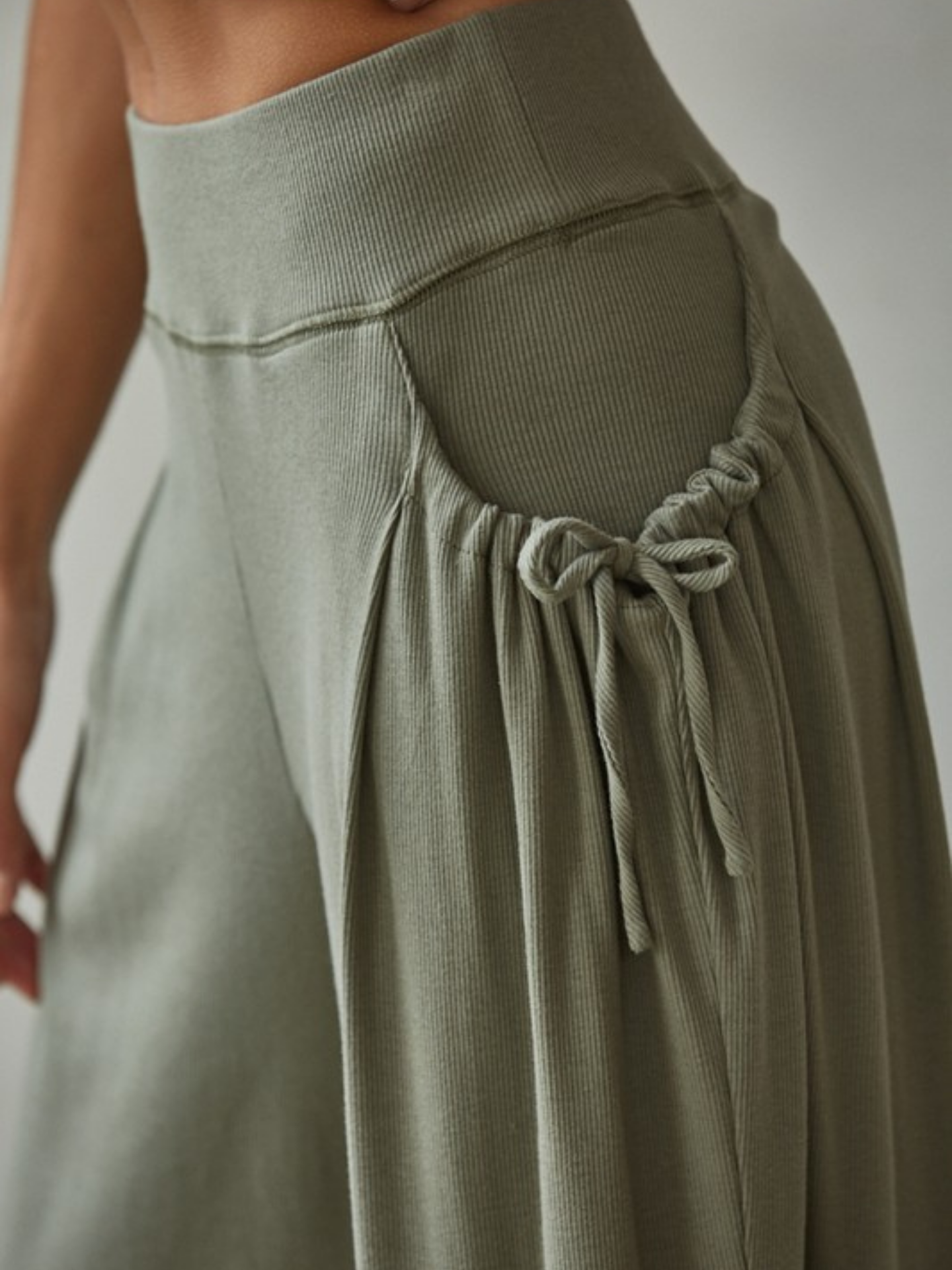 Wide Leg Pant with Pocket Ties - Mimi & Rae