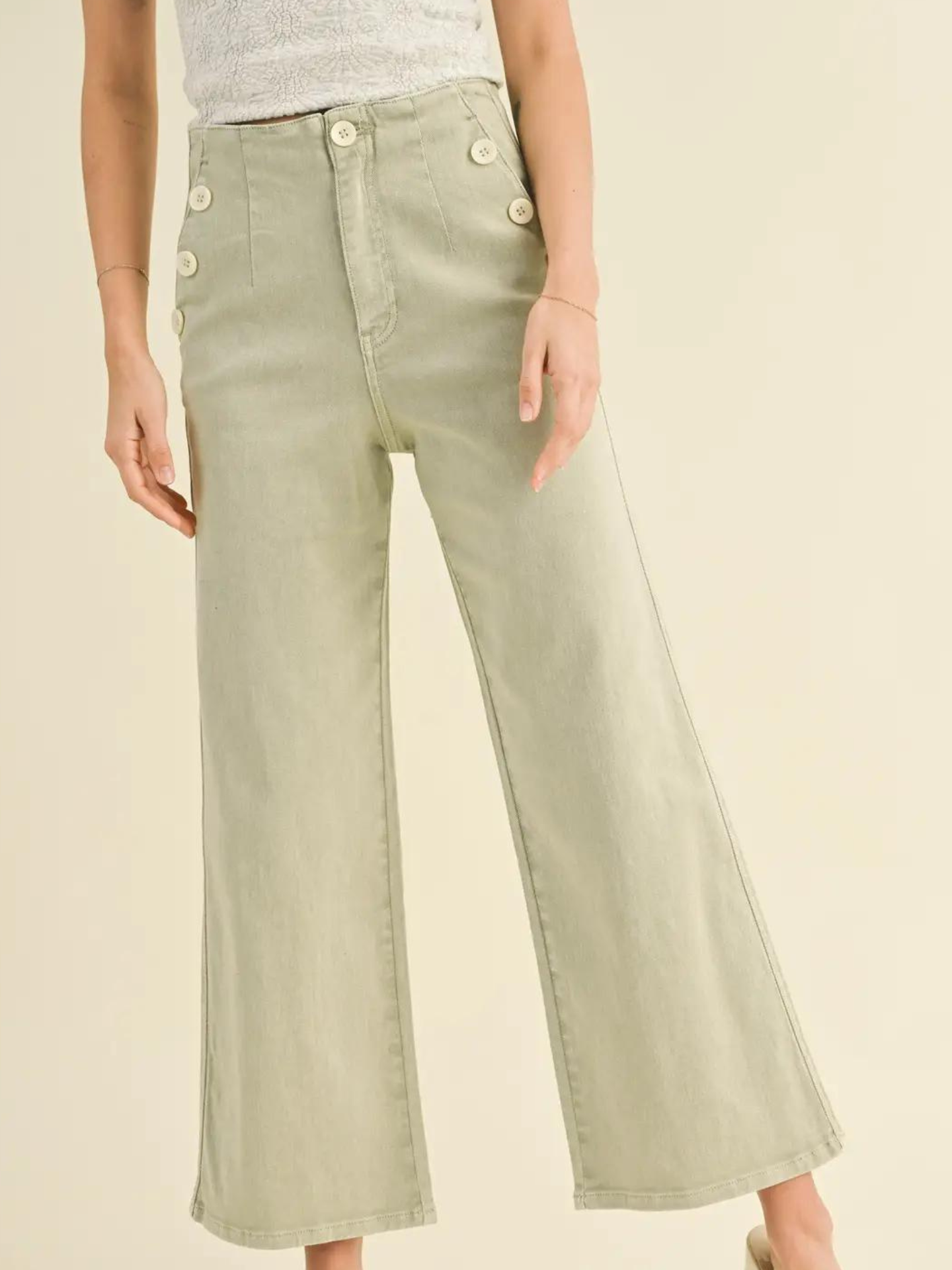 Sage Button Detail Jeans - Mimi & Rae