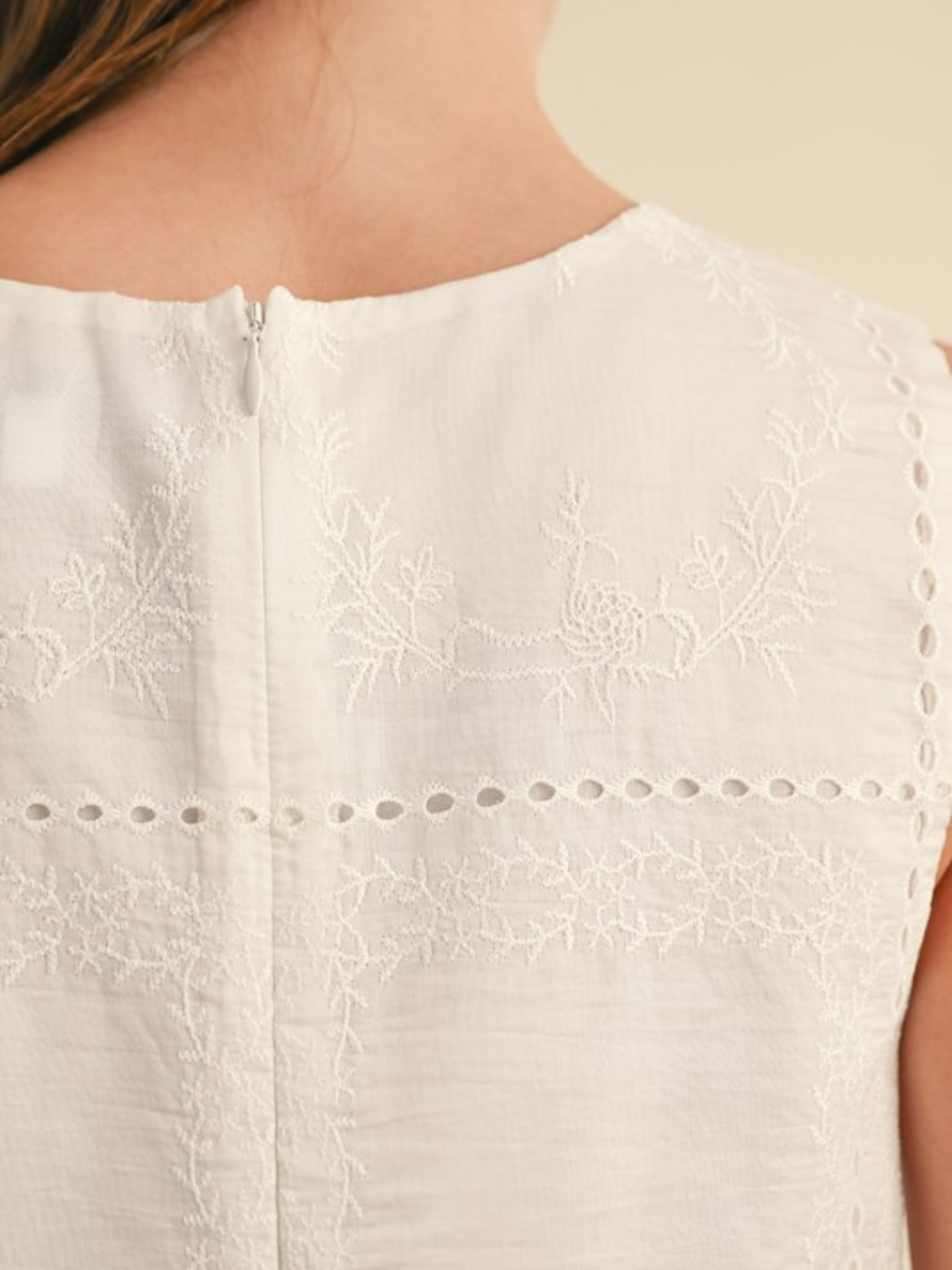 Sleeveless Eyelet Crop Top - Mimi & Rae