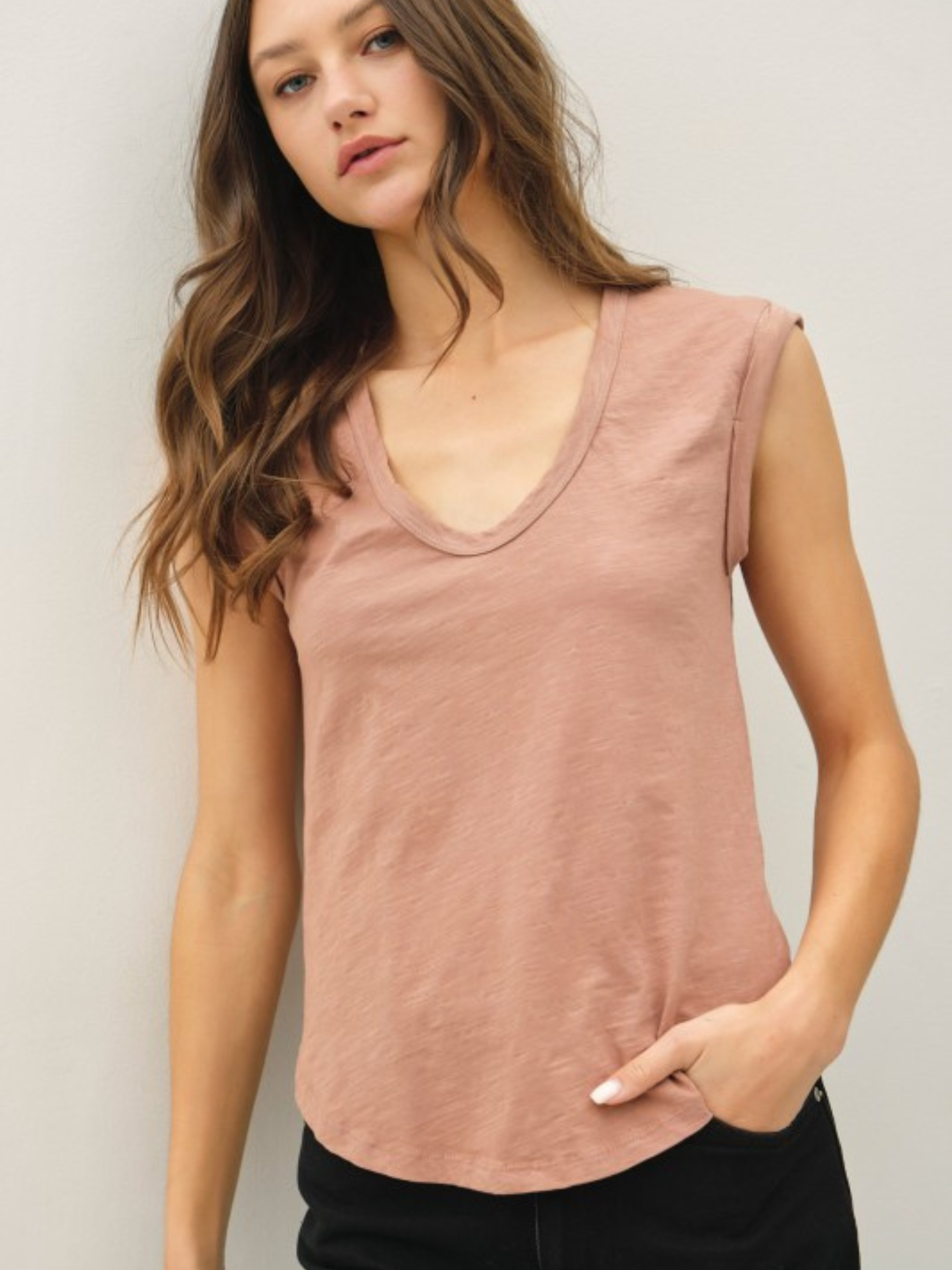 Annie Scoop Neck Tank - Mimi & Rae