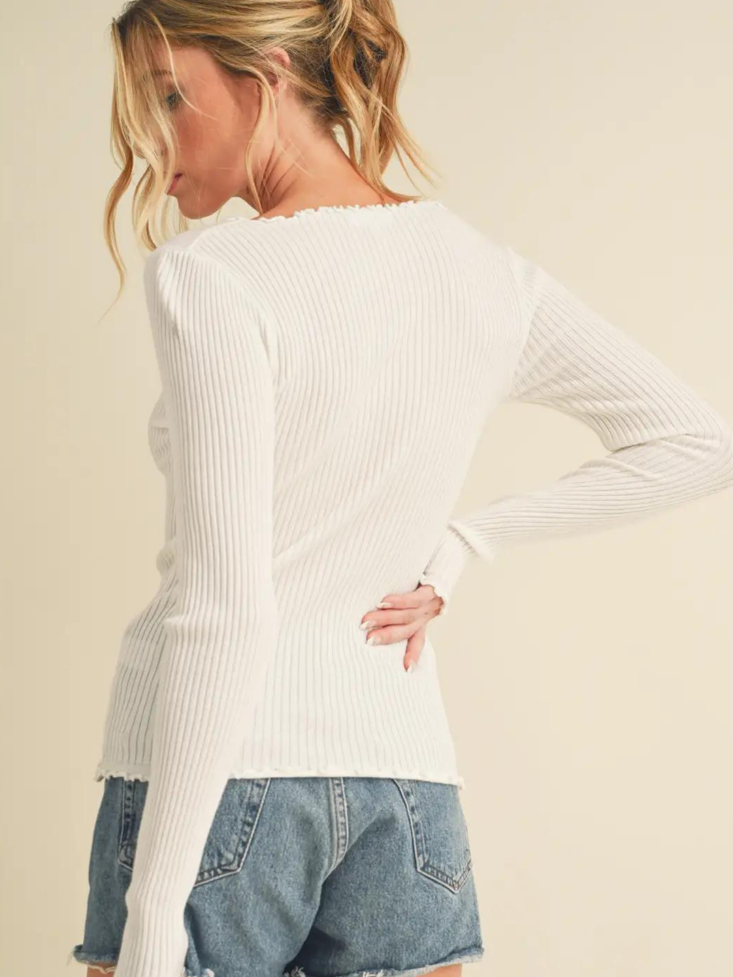 Lettuce Hem Sweater - Mimi & Rae