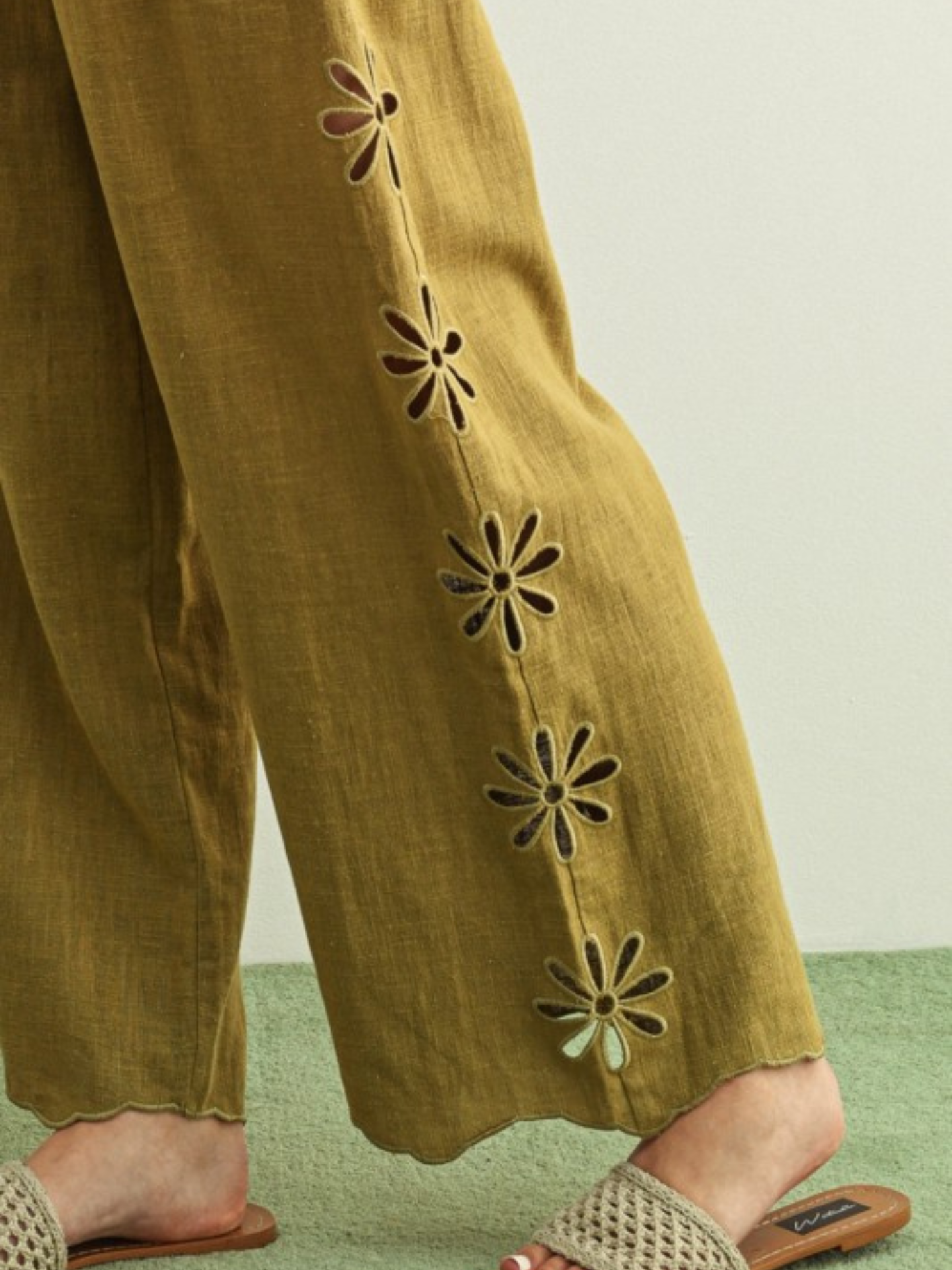 Peggy Embroidered Pant - Mimi & Rae