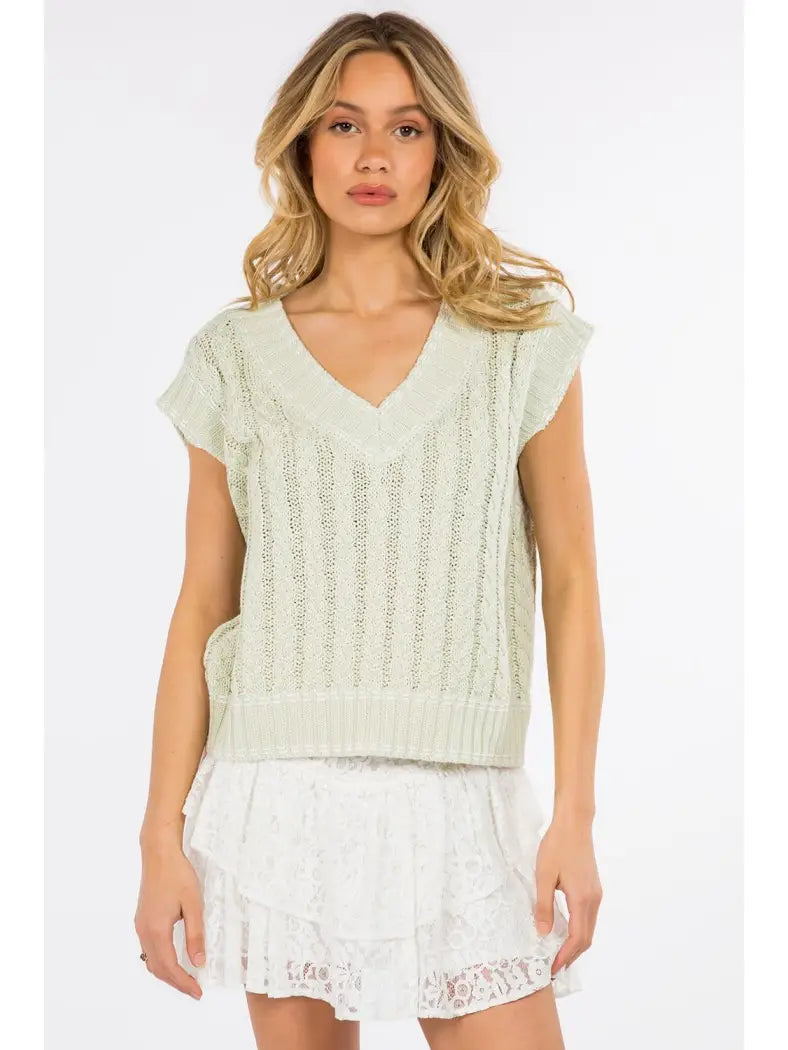 Contrast Knit Sweater Vest