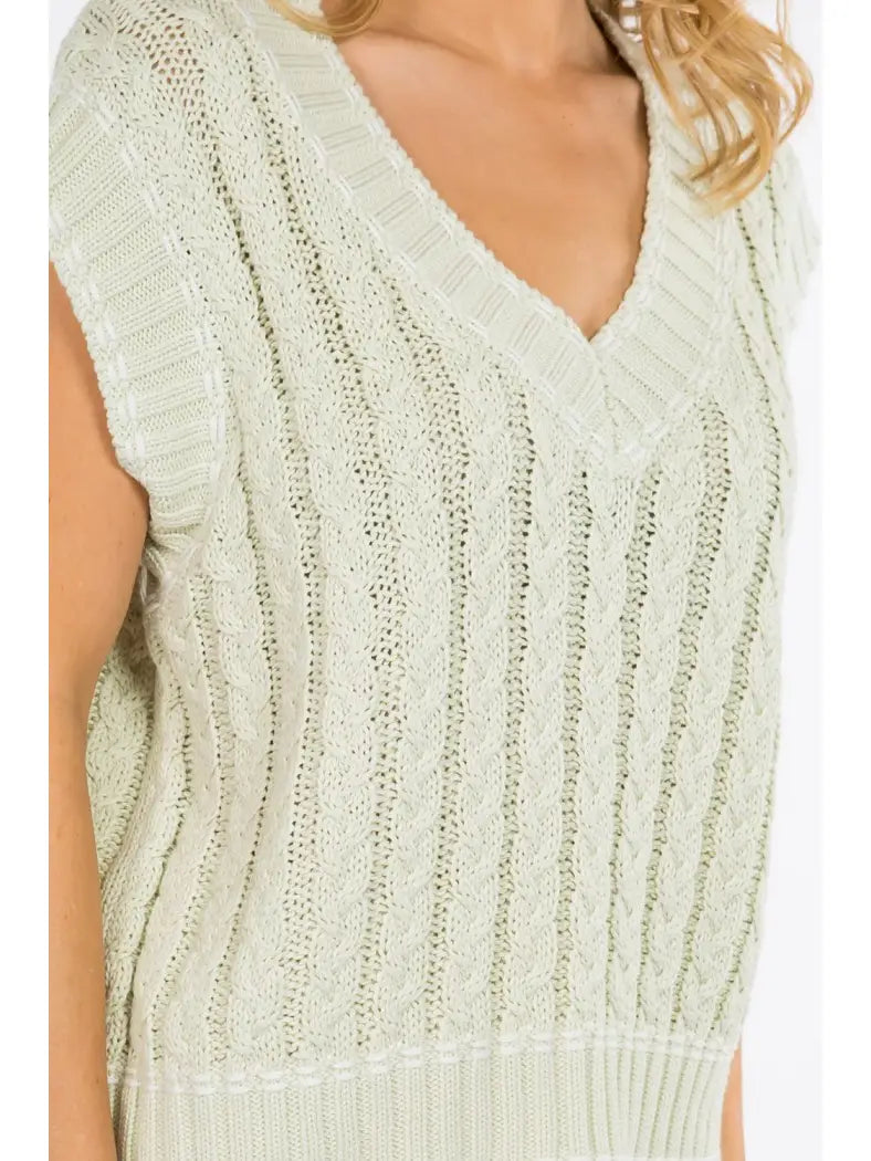 Contrast Knit Sweater Vest