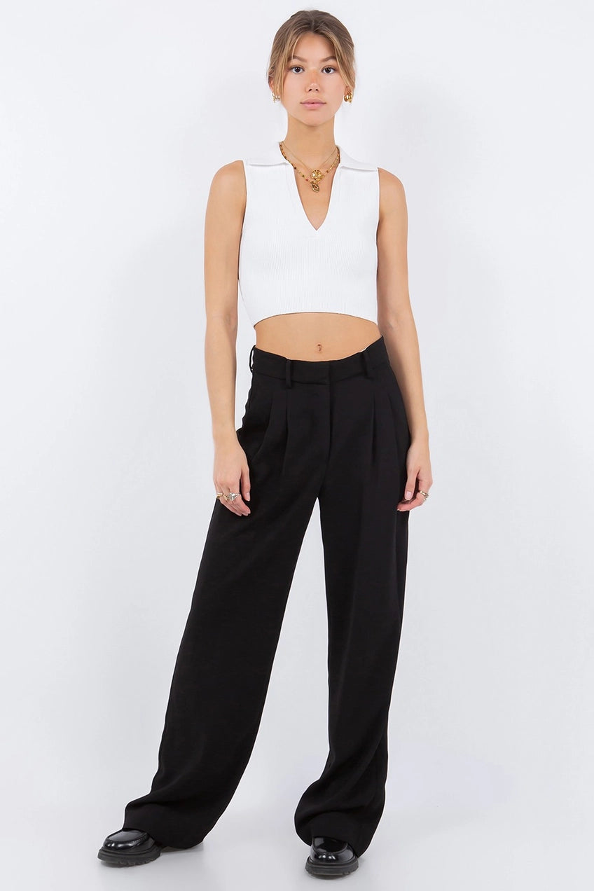 Ribbed V-Neck Crop w/Collar