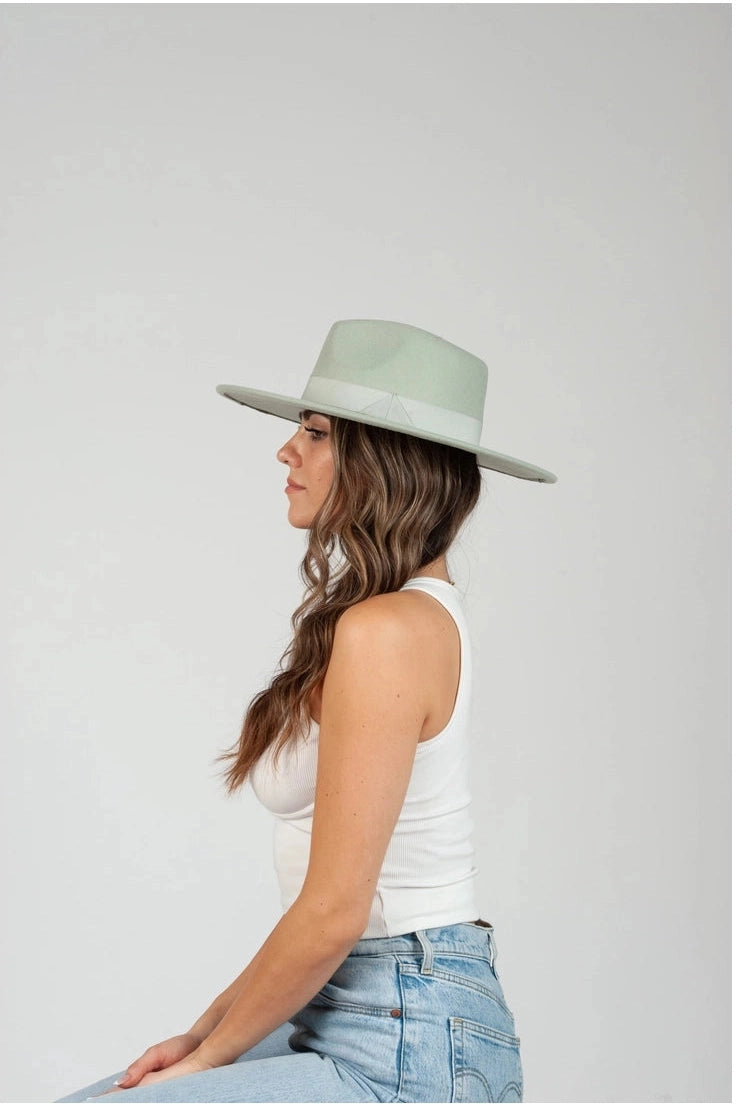 Vegan Felt Rancher Hat in Pistachio