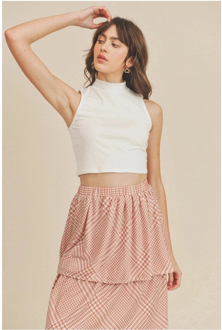 If She Loves Iris Mockneck Sleeveless Crop in Ivory