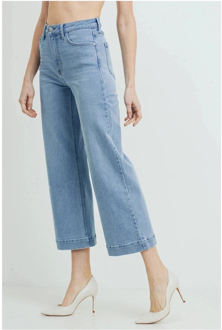 Crop Classic Wide Leg Jeans