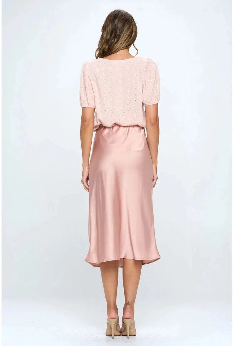 Renee C. Round neck Puff Sleeve Top with Embroidery