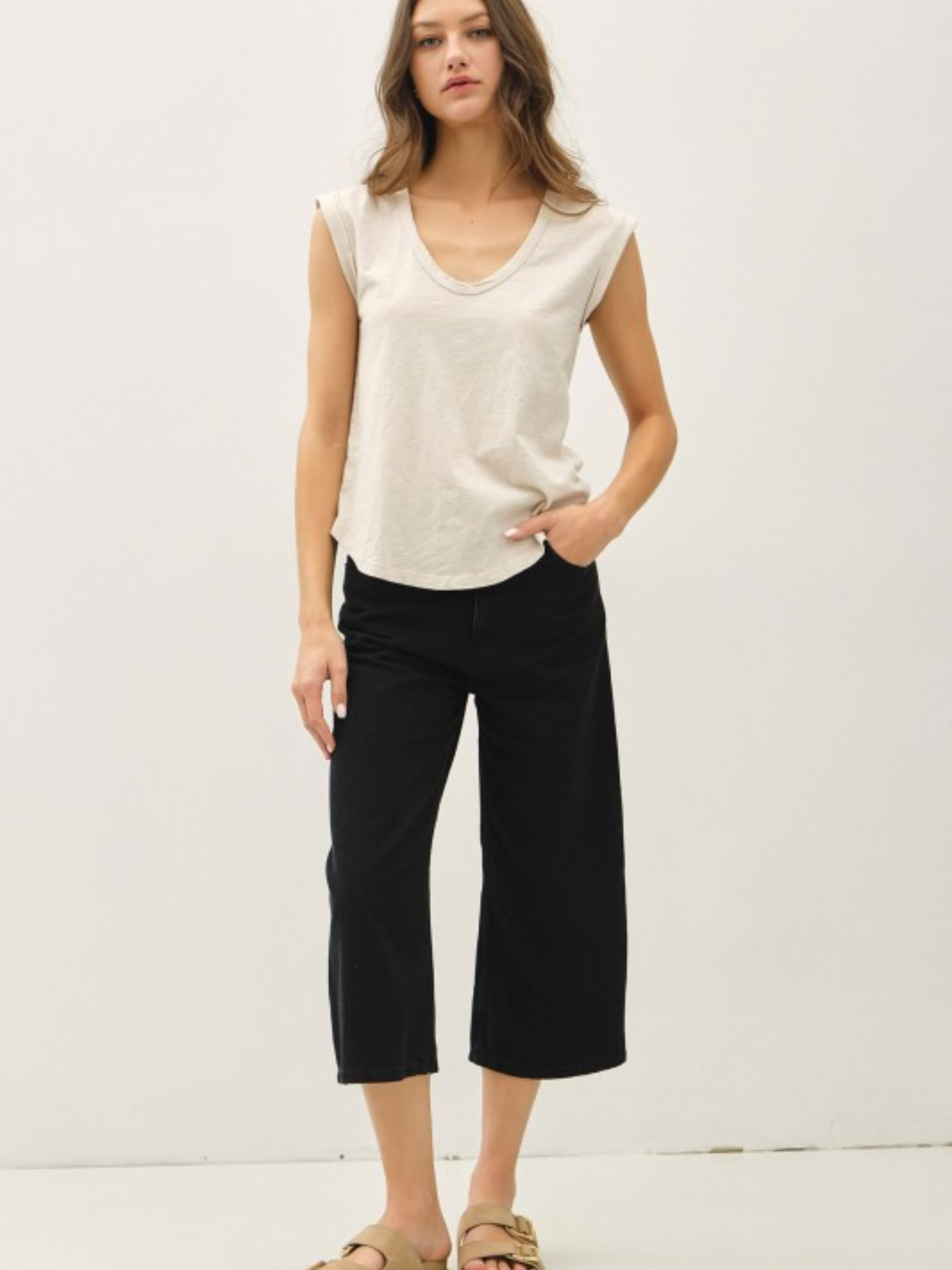 Annie Scoop Neck Tank - Mimi & Rae
