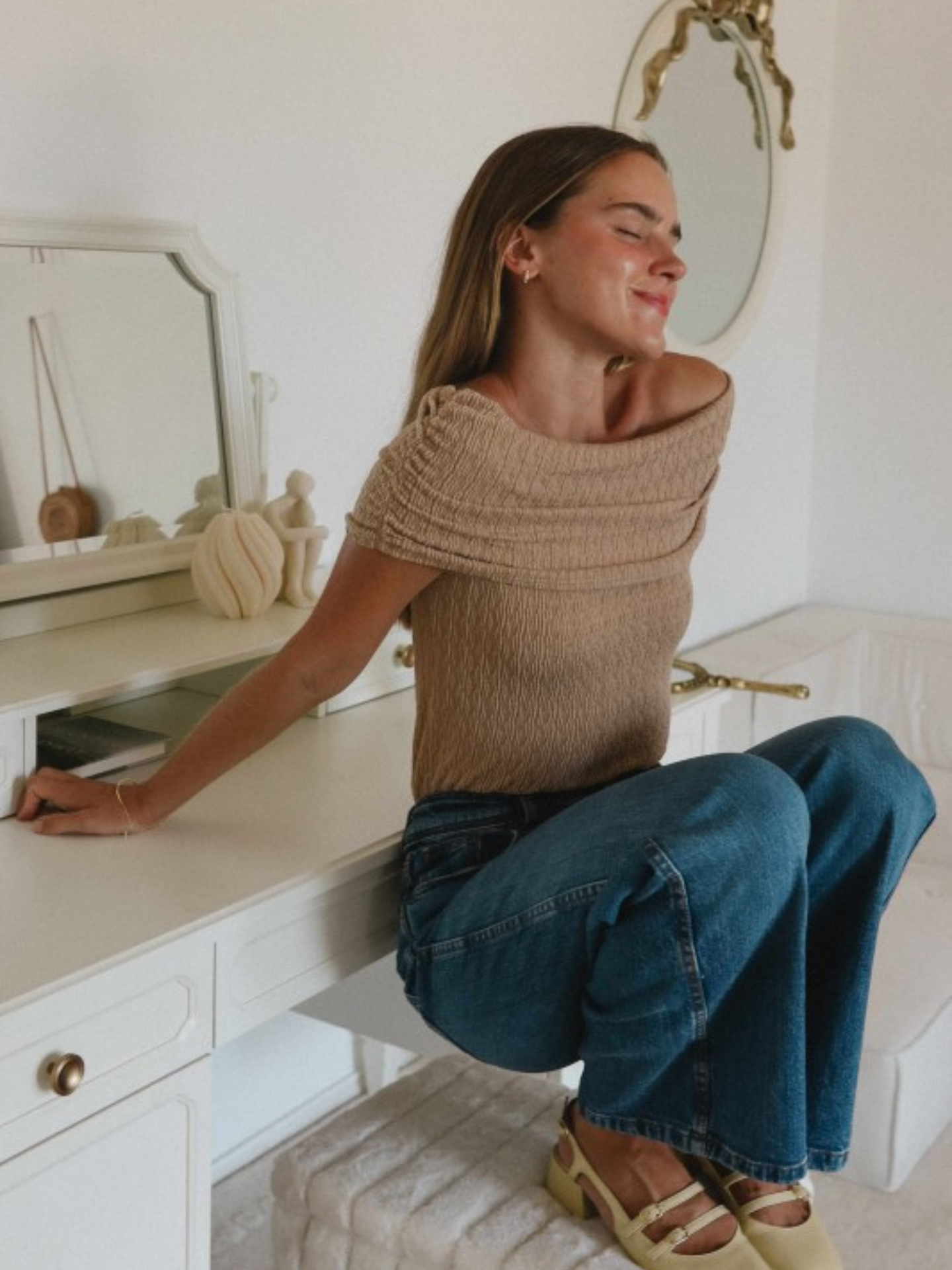 Off the Shoulder Top - Mimi & Rae