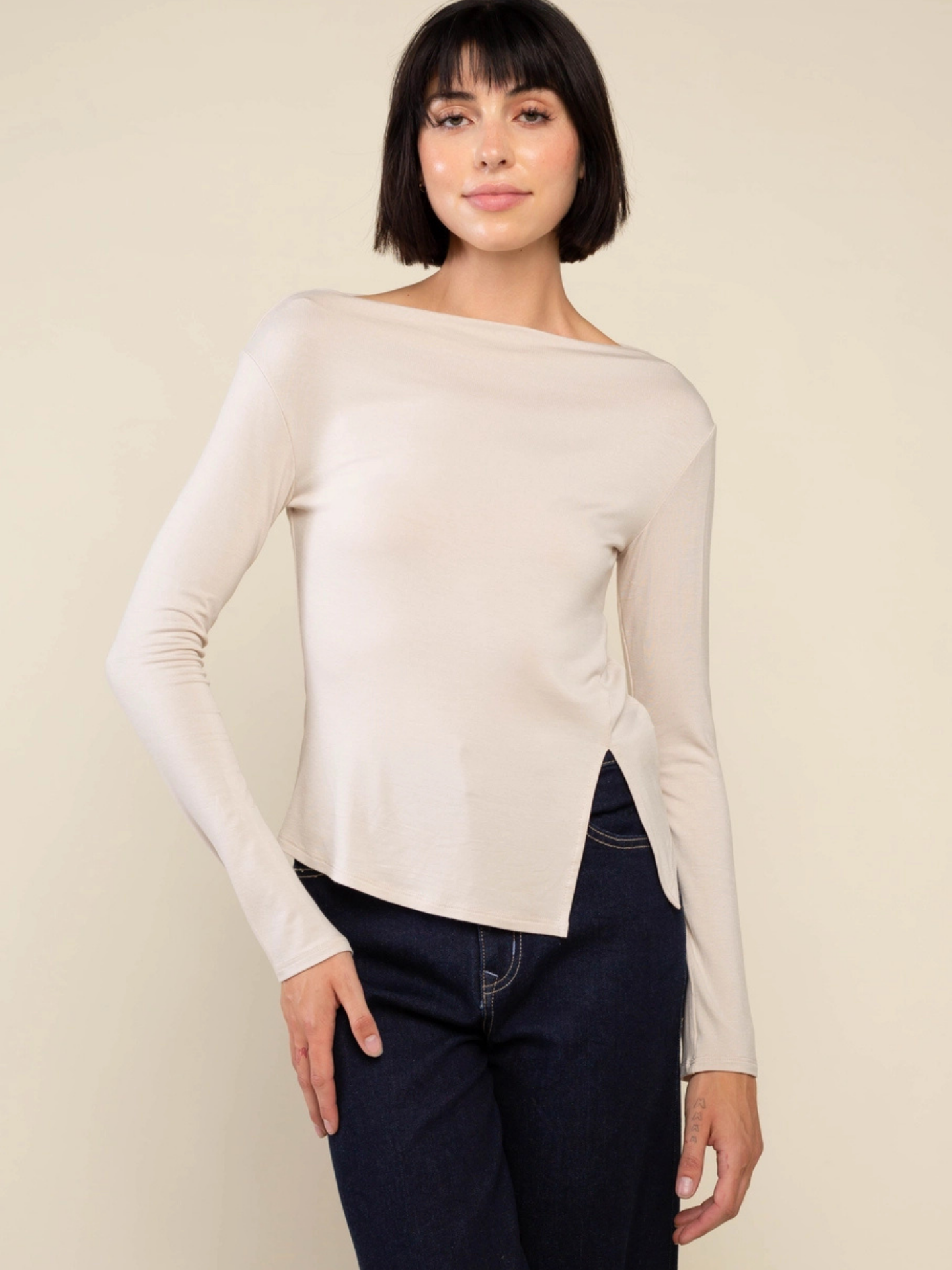 Boatneck Slit Top