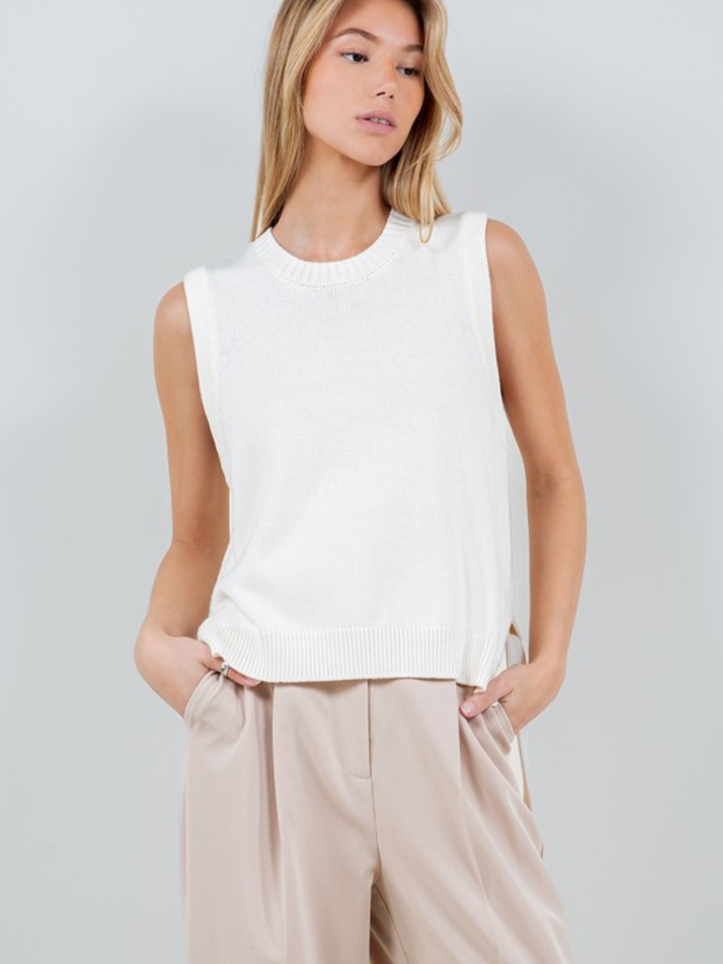 Side Tie Sleeveless Top