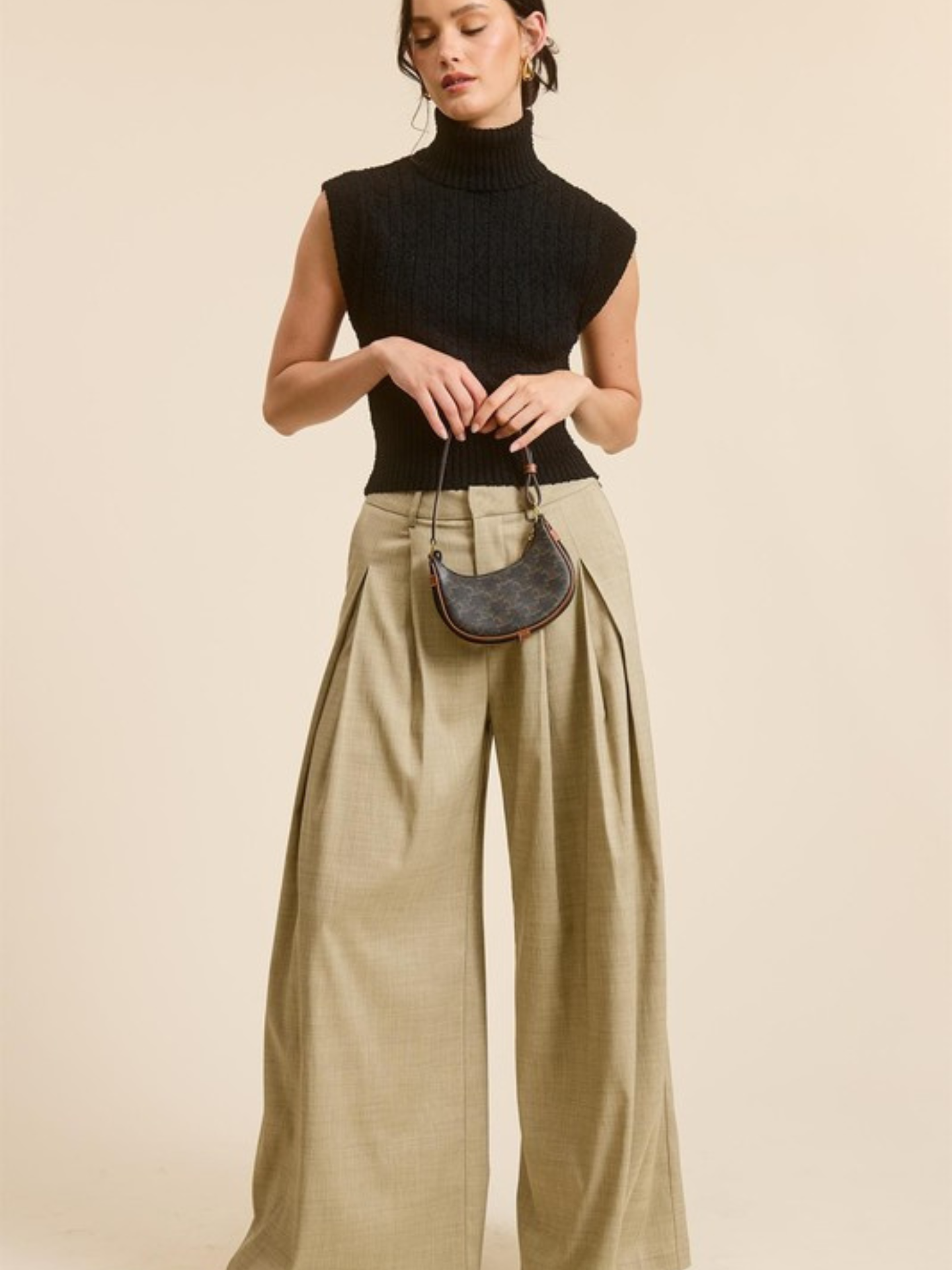 Sleeveless Turtleneck