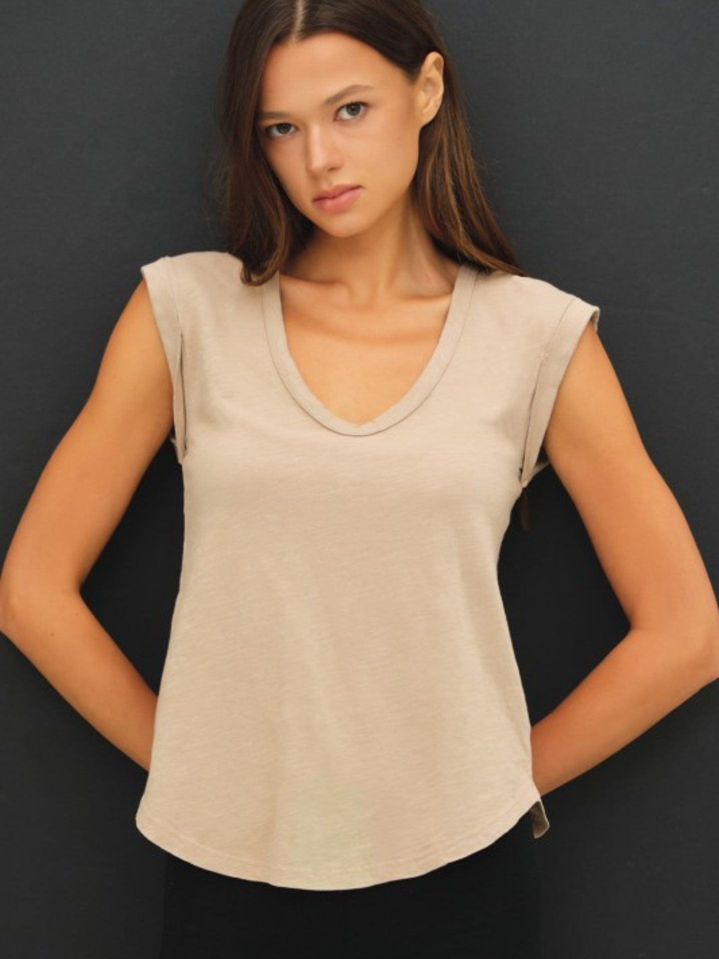 Annie Scoop Neck Tank - Mimi & Rae