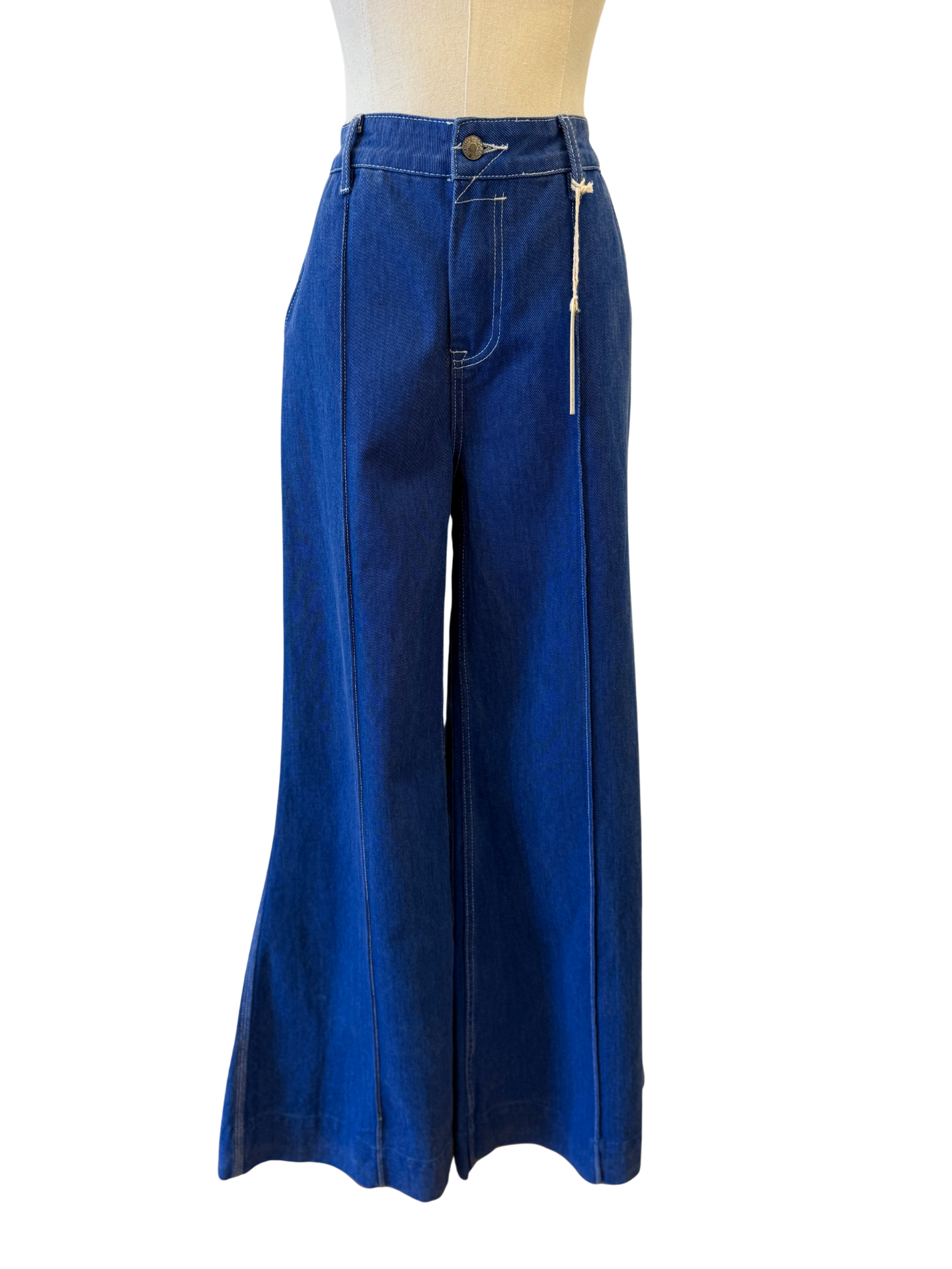 Crossroads Denim Size Large - Mimi & Rae