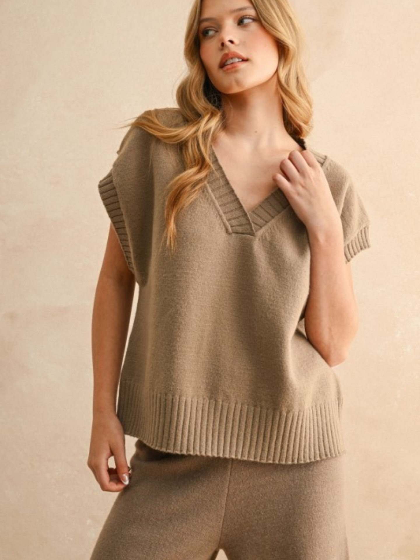 Oversize Mocha Vest