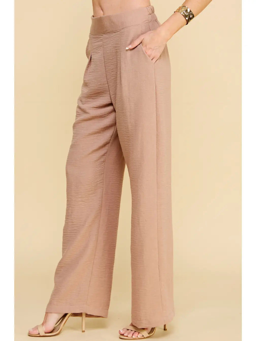 Textured Pleated Trouser